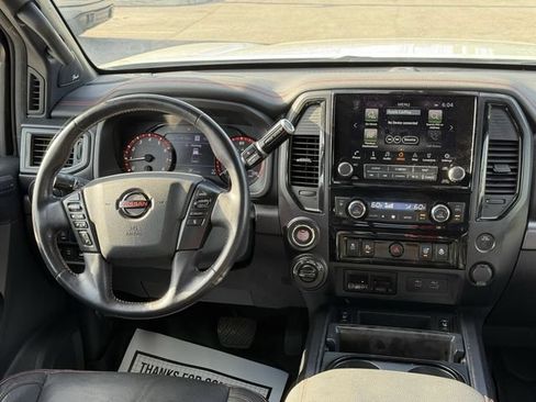 Used 2021 Nissan Titan PRO-4X w/ Pro-4x Convenience Package AWD/4WD image 20