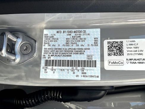 New 2026 Lincoln Nautilus Premier w/ Equipment Group 102A image 8