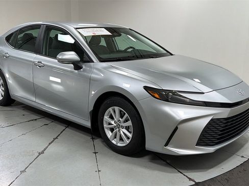 Certified 2026 Toyota Camry LE w/ Convenience Package image 3