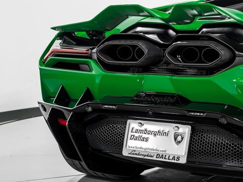 Used 2024 Lamborghini Revuelto image 49