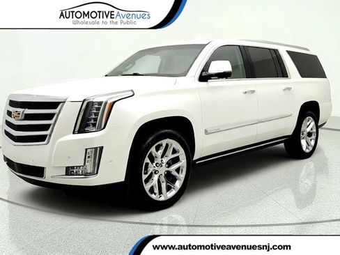 Used 2018 Cadillac Escalade ESV Premium Luxury AWD/4WD image 1