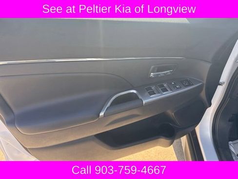 Used 2024 Mitsubishi Outlander Sport ES AWD/4WD image 13