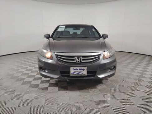Used 2011 Honda Accord EX-L image 6