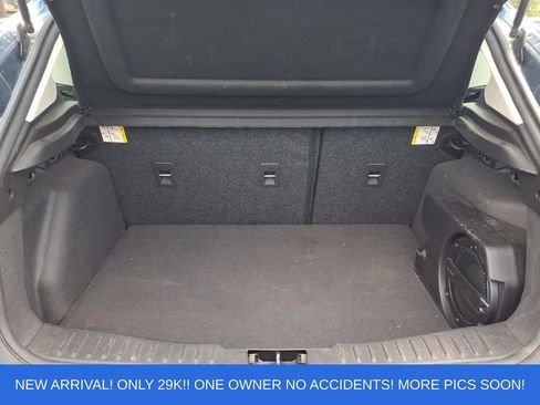 Certified 2018 Ford Focus SEL w/ Cold Weather Package FWD image 22