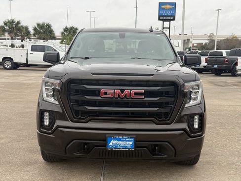Used 2020 GMC Sierra 1500 Elevation w/ Elevation Value Package image 3