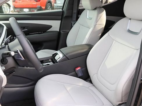 New 2025 Hyundai Santa Cruz Limited image 9