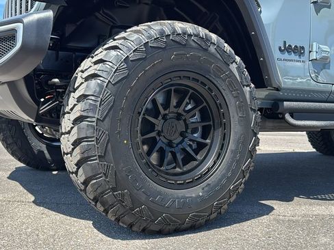 New 2026 Jeep Gladiator Sport AWD/4WD image 11