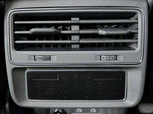 Certified 2025 Audi Q7 2.0T Premium Plus w/ Premium Plus Package image 24