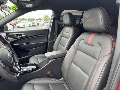 Certified 2025 Chevrolet Trax RS w/ Driver Confidence Package FWD image 11