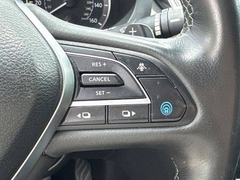 Used 2022 INFINITI QX50 Luxe w/ Appearance Package FWD image 28
