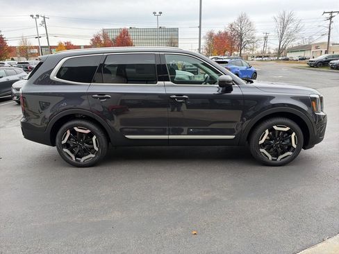 New 2025 Kia Telluride EX image 5