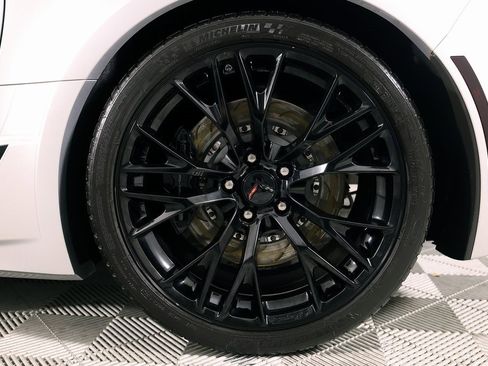 Used 2017 Chevrolet Corvette Z06 image 47