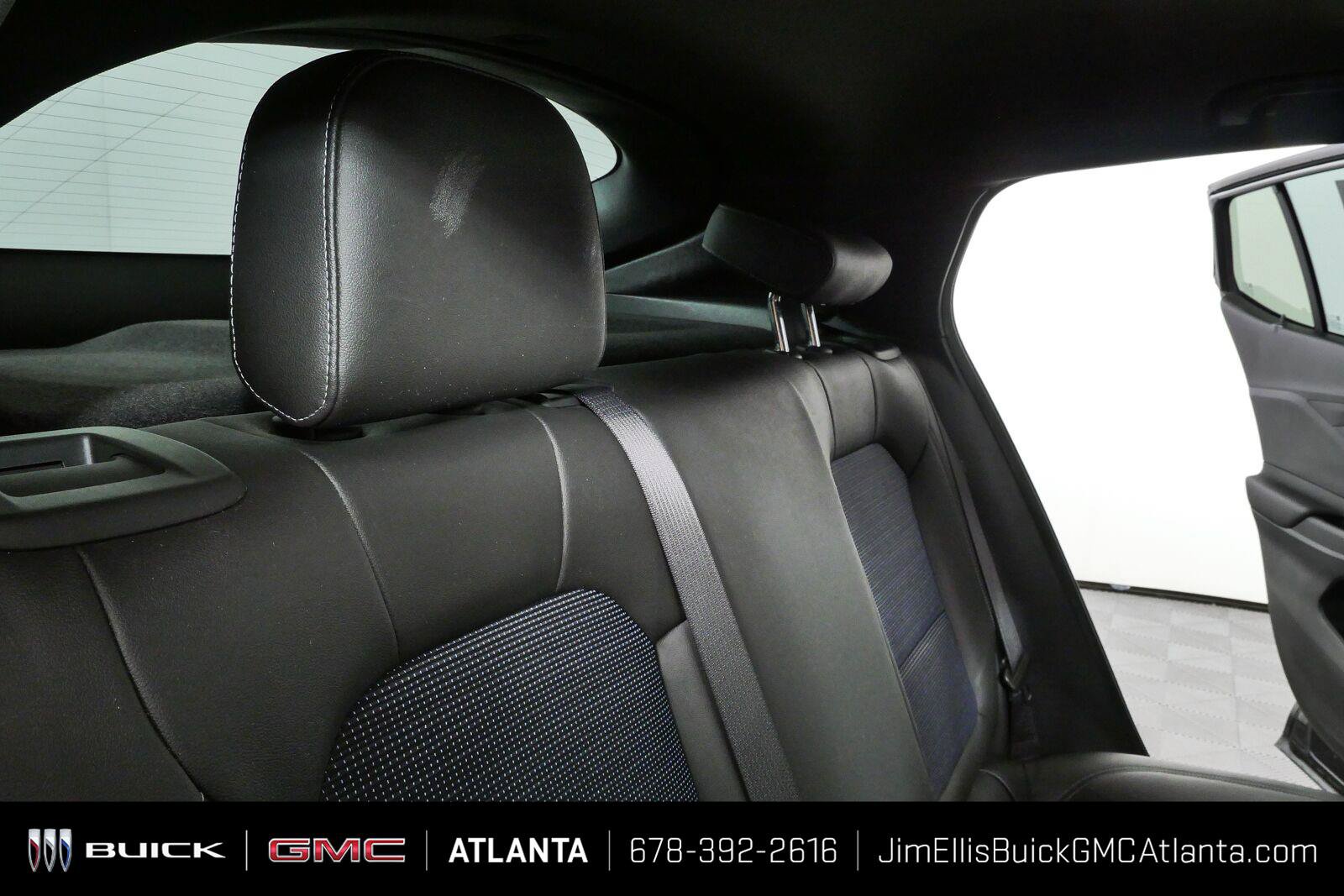 Used 2025 Buick Envista Preferred FWD image 18