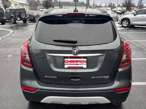 Used 2018 Buick Encore Sport Touring image 7