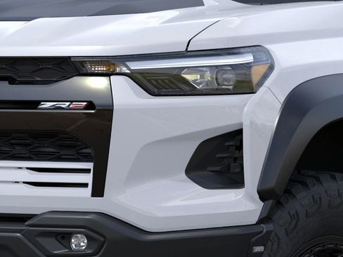 New 2026 Chevrolet Colorado ZR2 w/ ZR2 Bison Edition image 18