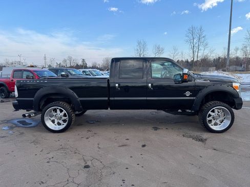 Used 2014 Ford F350 Platinum w/ Platinum Package image 6