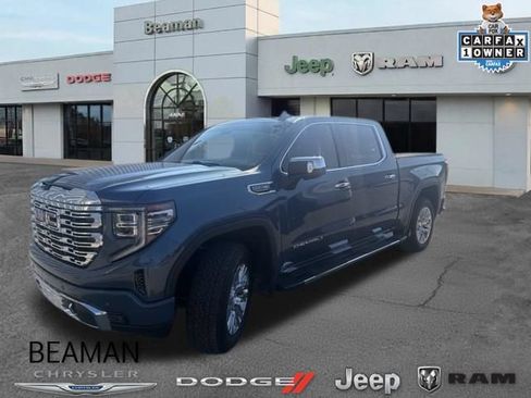 Used 2025 GMC Sierra 1500 Denali AWD/4WD image 1