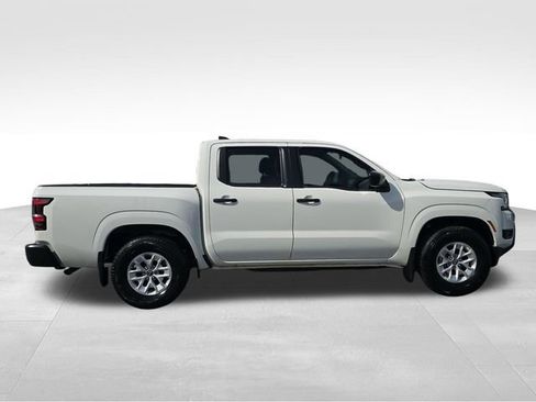 Used 2025 Nissan Frontier S w/ S Utility Package image 2