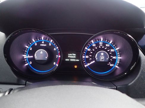 Used 2013 Hyundai Sonata Limited w/ Premium Pkg FWD image 17