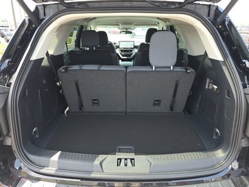 New 2026 Ford Explorer Active AWD/4WD image 17