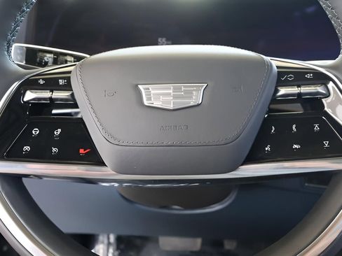 New 2025 Cadillac Escalade IQ Luxury 2 w/ LPO, Radiant Package image 18