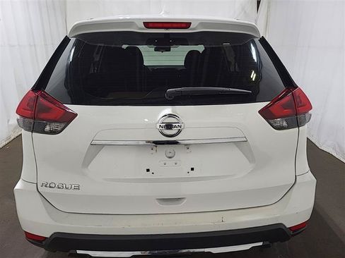 Used 2019 Nissan Rogue SL FWD image 4