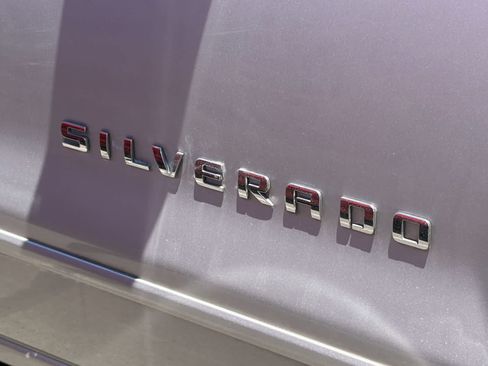 Used 2019 Chevrolet Silverado 1500 LT w/ All Star Edition RWD image 7