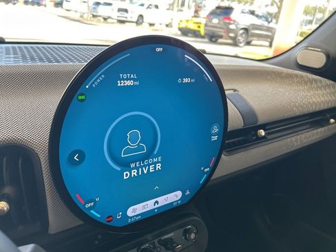 Used 2025 MINI Cooper S image 7