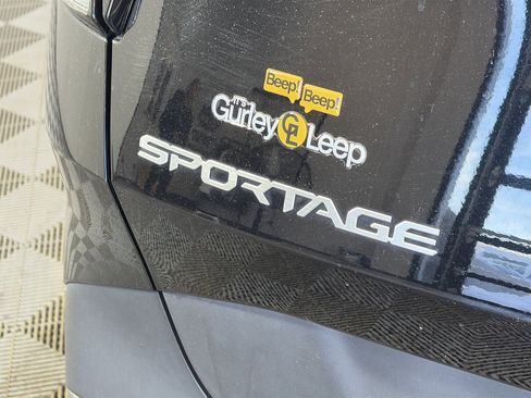 Certified 2023 Kia Sportage X-Line w/ X-Line Premium Package image 16