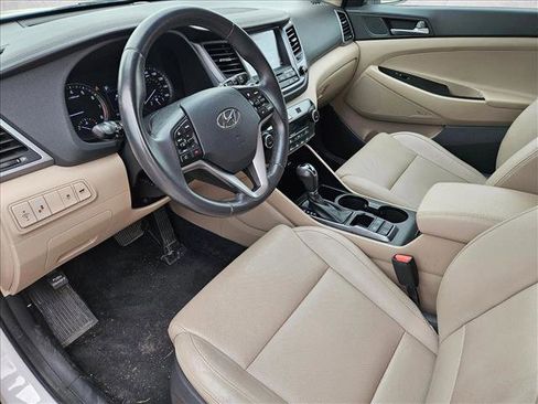 Used 2017 Hyundai Tucson Limited w/ Cargo Package image 9