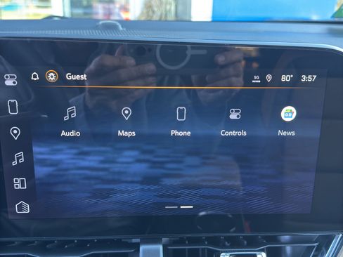 New 2026 Chevrolet Equinox ACTIV w/ Convenience Package III image 31