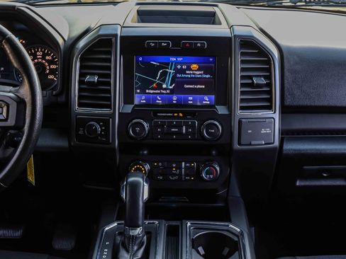 Used 2020 Ford F150 XLT w/ Equipment Group 302A Luxury AWD/4WD image 10