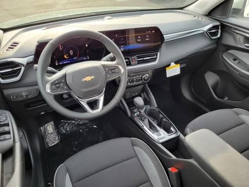 New 2026 Chevrolet TrailBlazer LT w/ Convenience Package image 23