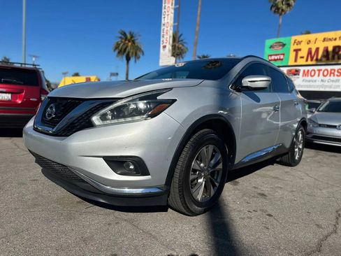 Used 2018 Nissan Murano SV image 8