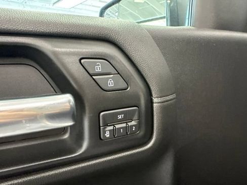 Used 2019 GMC Sierra 1500 SLT w/ SLT Premium Package AWD/4WD image 19