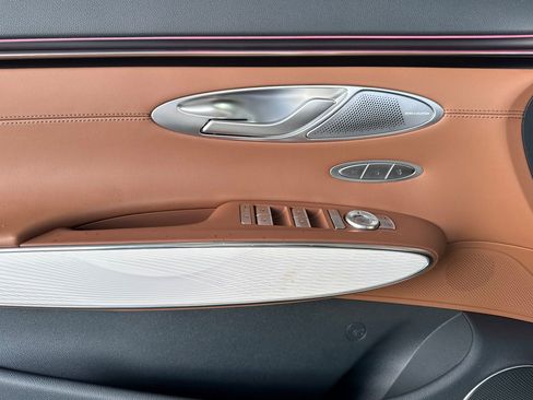 New 2026 Genesis GV70 2.5T Advanced image 12