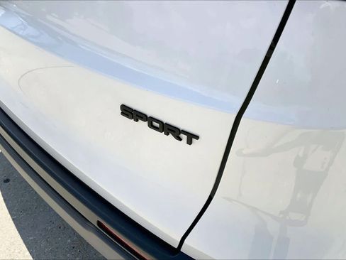 Used 2023 Honda CR-V Sport image 10