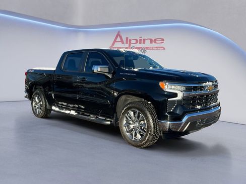 Used 2024 Chevrolet Silverado 1500 LT image 7