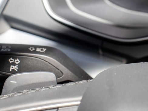 Used 2025 Audi Q5 2.0T Premium image 30