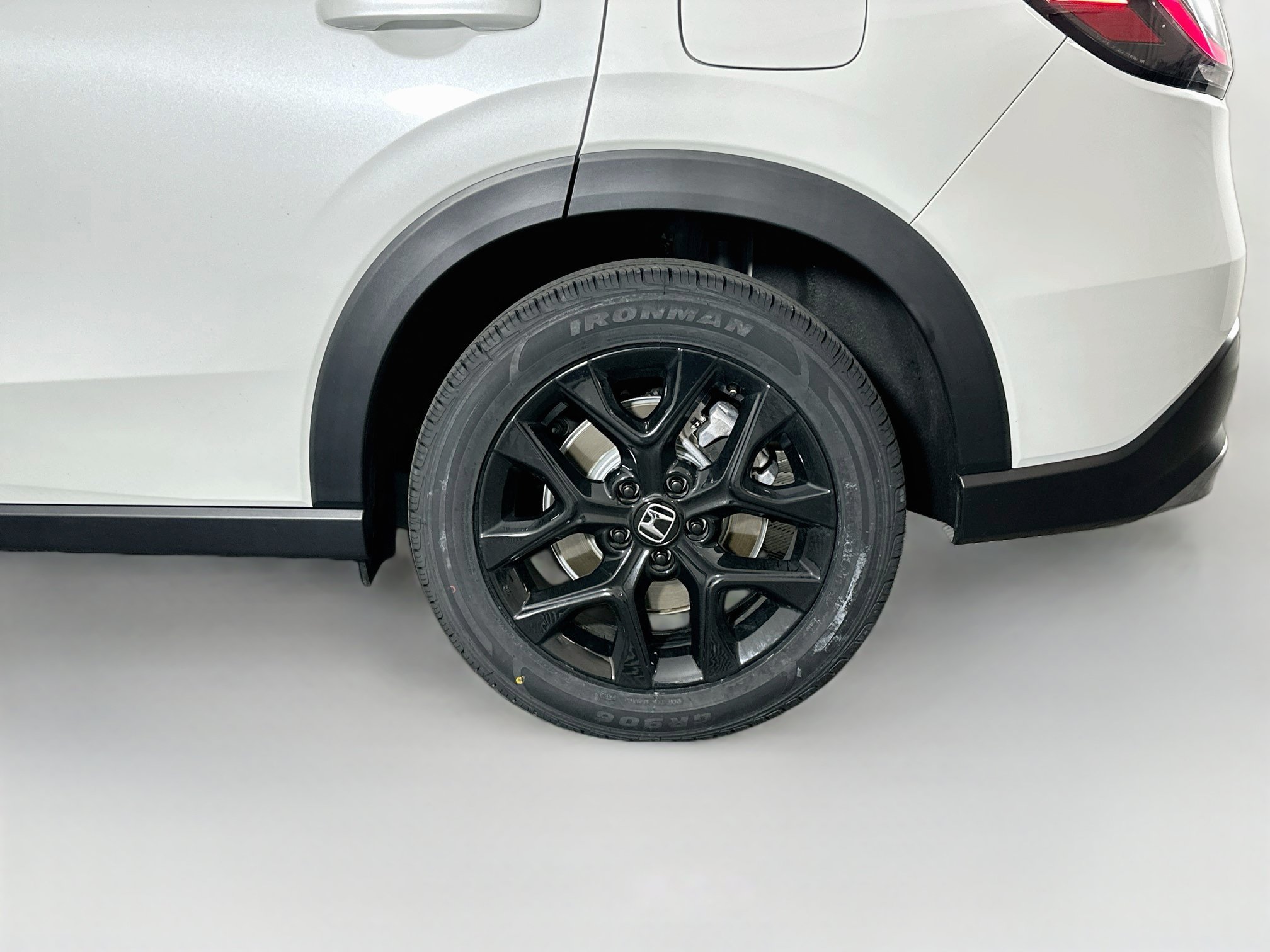 Used 2024 Honda HR-V Sport image 11