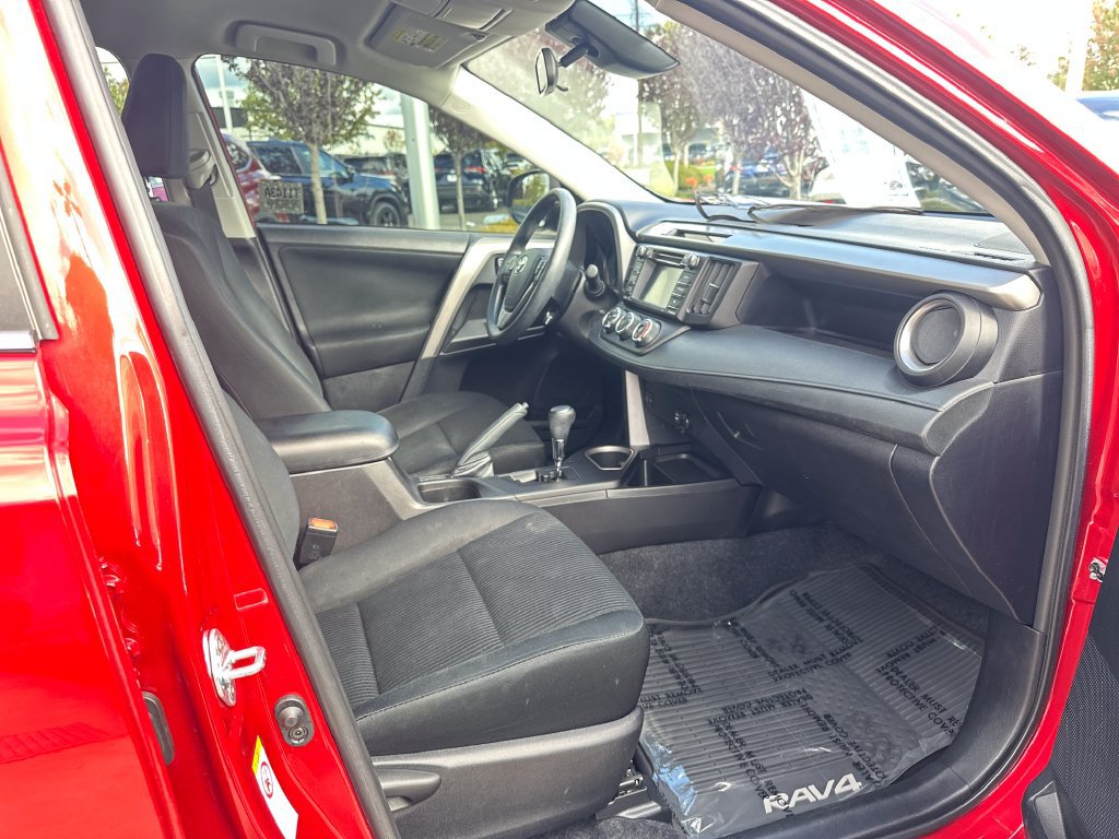 Certified 2017 Toyota RAV4 LE AWD/4WD image 17
