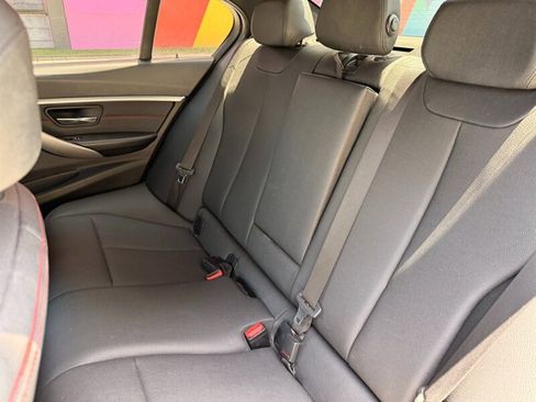 Used 2018 BMW 330i Sedan RWD image 12
