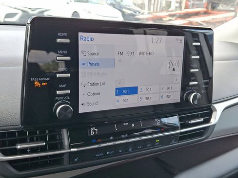 Used 2024 Toyota Sienna XLE image 15