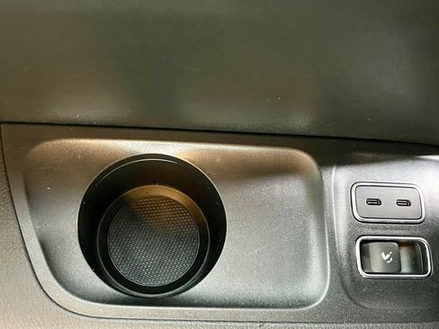 Certified 2022 Mercedes-Benz GLS 450 4MATIC image 32