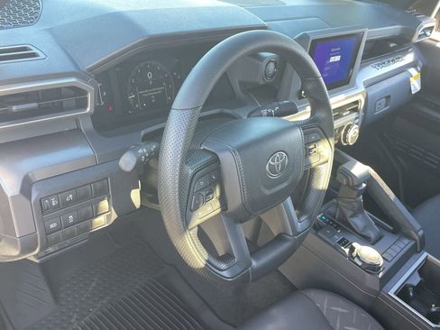 New 2026 Toyota Tacoma SR5 AWD/4WD image 11