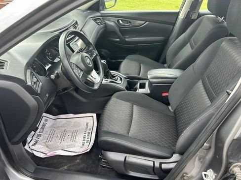 Used 2017 Nissan Rogue S FWD image 13
