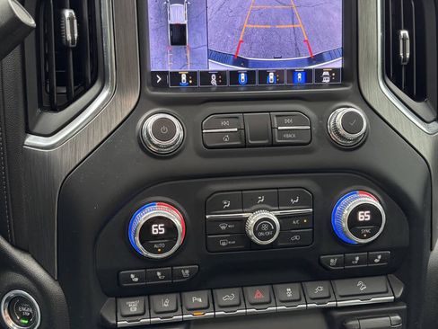 Used 2020 GMC Sierra 2500 Denali w/ Denali Ultimate Package AWD/4WD image 30