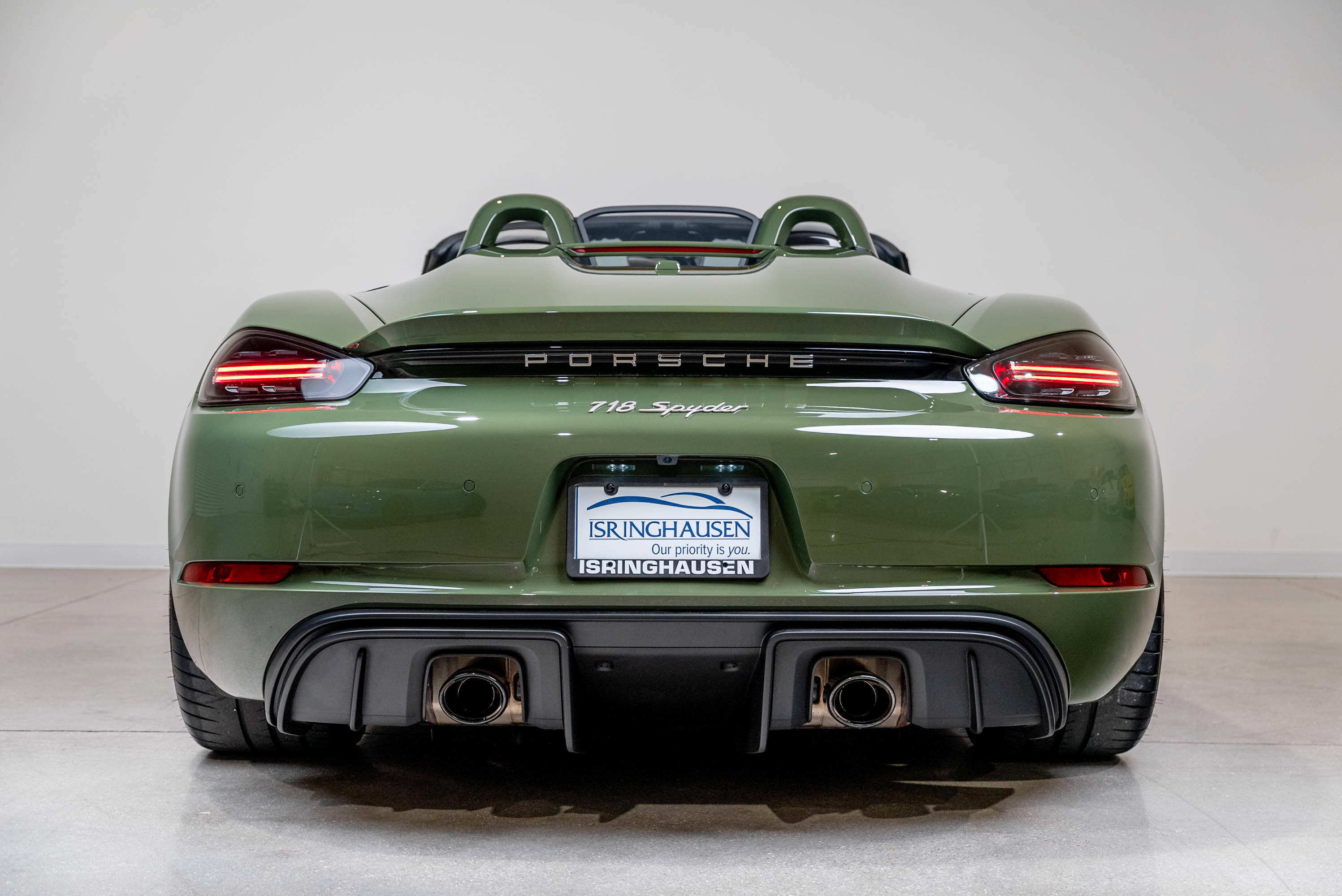 Used 2022 Porsche 718 Boxster Spyder RWD image 47