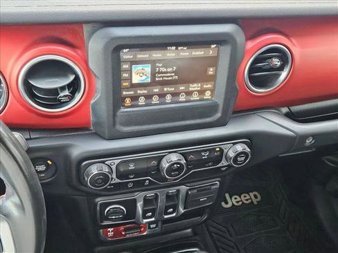 Used 2019 Jeep Wrangler Rubicon w/ LED Lighting Group image 14