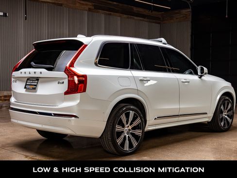 Used 2025 Volvo XC90 B6 Ultra w/ Protection Package Premier image 9